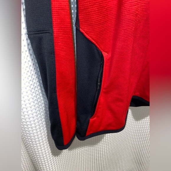 2/60& Men’s UNDER ARMOUR ColdGear black and red  Reactor Fleece Hoodie sz medium - Picture 7 of 16